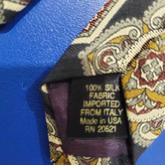 HILL & ARCHER Vintage (pre-2000's)-made in USA-100% Imported Italian Silk- - Picture 3 of 9